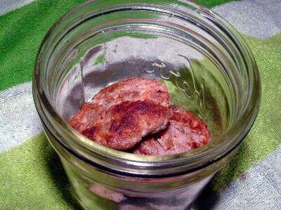 How to can sausage