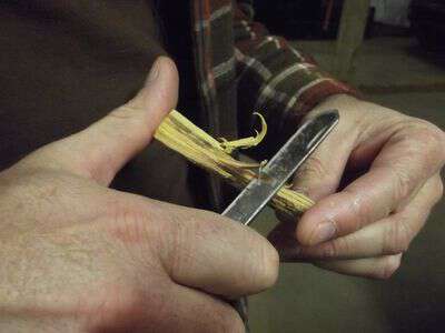 Making fire starter flowers from rich pine